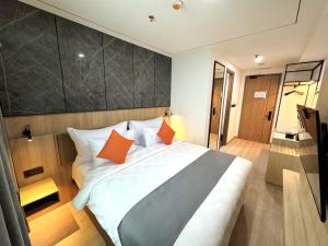 Phòng Đôi Cao Cấp (Superior Double Room)