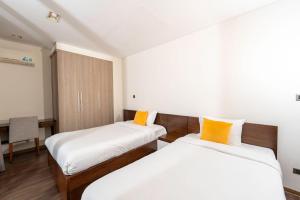 Biệt Thự Có Hồ Bơi Riêng (Villa with Private Pool)