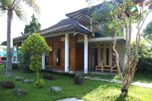 Biệt Thự 3 Phòng Ngủ (Three-Bedroom Villa)