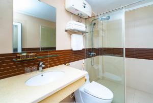 Phòng Giường Đôi/2 Giường Đơn Với Ban Công (Double or Twin Room with Balcony)