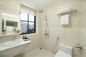 Phòng Superior 2 Giường Đơn Nhìn Ra Vườn (Superior Twin Room with Garden View)