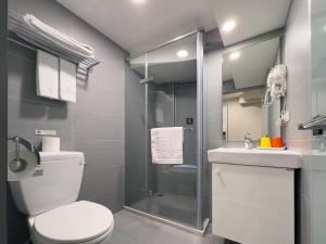 Phòng Loại Sang Giường Đôi (Deluxe Double Room)