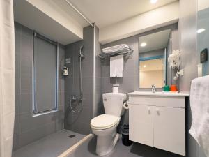 Phòng Hai Giường Đơn Loại Sang (Deluxe Twin Room)