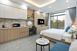 Suite Nhìn Ra Thành Phố (Suite with City View)