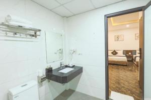 Phòng Đôi Loại Sang (Deluxe Double Room)