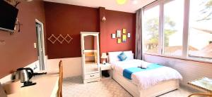Phòng Đôi Cao Cấp (Superior Double Room)