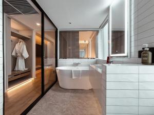 Family Suite with Bunk Bed