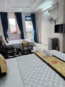 Phòng 4 Người có Sân hiên (Quadruple Room with Terrace)