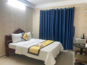 Phòng Giường Đôi Có Ban Công (Double Room with Balcony)