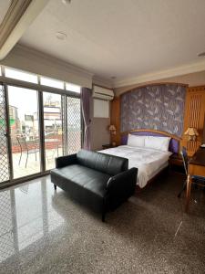 Phòng Giường Đôi Có Sân Hiên (Double Room with Terrace)