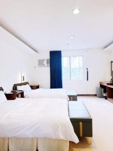 Phòng gia đình với phòng tắm riêng. (Family Room with Private Bathroom)