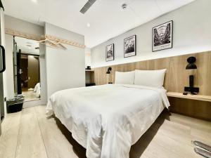 Budget Double Room without Window