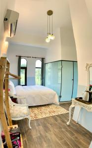 Phòng Tiêu Chuẩn 4 Người (Standard Quadruple Room)