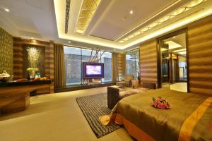 Pool Villa - Check-In After 20:00