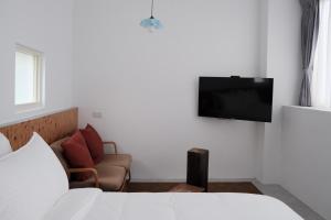 Phòng Giường Đôi Nhìn Ra Vườn (Double Room with Garden View)