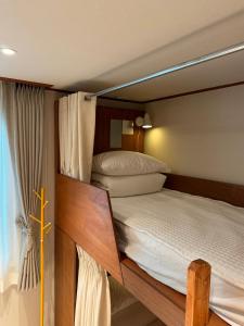 Phòng Tập Thể Cho 4 Người – Chỉ Cho Nữ (Dormitory for 4 People - Female Only)