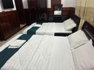 Phòng Giường Đôi/2 Giường Đơn (Double or Twin Room)