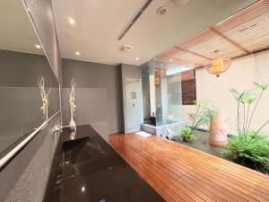 Phòng Đôi Tiêu Chuẩn – Nhận Phòng Sau 9:00 Tối (Standard Double Room - Check-In After 9:00 PM)