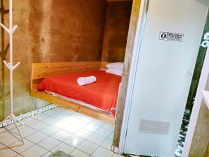 Phòng Đơn Có Phòng Tắm Riêng (Single Room with Private Bathroom)