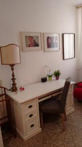 Four-Bedroom Apartment room in Ve-nice Suite Misericordia C2607B