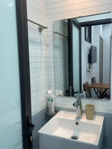 Căn hộ Deluxe (Deluxe Apartment)