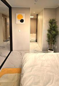 Căn Hộ 2 Phòng Ngủ (Two-Bedroom Apartment)