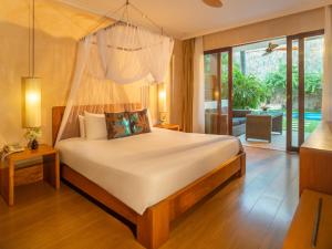 Phòng giường đôi Có lối vào hồ bơi (Pool Access Double Room)