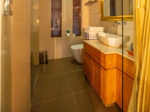 Phòng giường đôi Có lối vào hồ bơi (Pool Access Double Room)