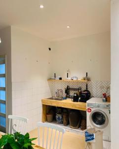 Căn Hộ 1 Phòng Ngủ (One-Bedroom Apartment)