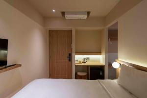 Phòng Tiêu Chuẩn Giường Đôi (Standard Double Room)