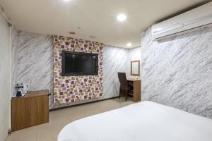 Phòng Đôi Cơ bản không có Cửa sổ (Basic Double Room without Window)