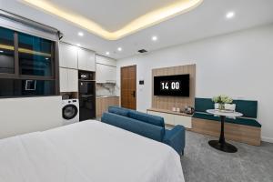 Studio Superior (Superior Studio)
