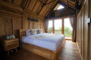 Phòng Giường Đôi Có Ban Công (Double Room with Balcony)
