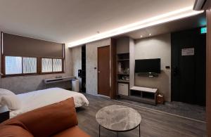 Phòng Tiêu Chuẩn Giường Đôi (Standard Double Room)