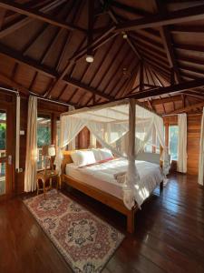 Biệt Thự 3 Phòng Ngủ (Three-Bedroom Villa)