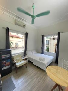 Studio Tiêu Chuẩn (Standard Studio)