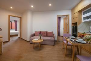 Căn Hộ - Tầng Trệt (Apartment - Ground Floor)
