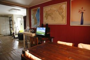 Phòng cho 3 Người - 1 Giường Đôi + 1 Giường Đơn (Triple Room - 1 Doube Bed + 1 Single Bed)