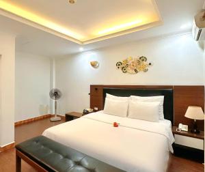 Phòng Đôi Loại Sang (Deluxe Double Room)