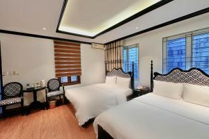 Phòng Deluxe Gia đình (Deluxe Family Room)