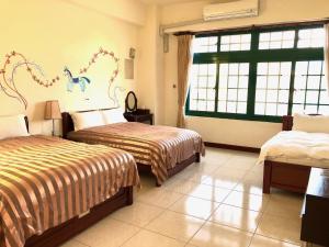 Phòng Gia Đình (5 Người Lớn) (Family Room (5 Adults))