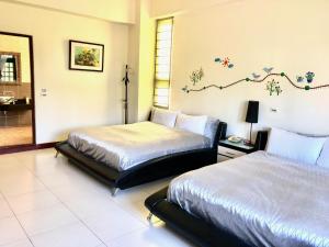 Phòng 4 Người Có Bồn Tắm (Quadruple Room with Bath)