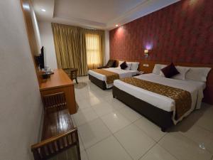 Phòng Gia Đình Giường Đôi (Family Double Room)