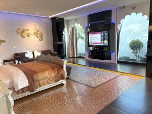 Deluxe Double Room with Pool View and Karaoke Facilities (Check-In After 21:00)