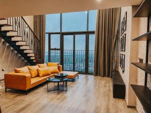 Studio 2 Tầng (Duplex Studio)