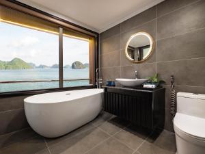 Phòng Deluxe Giường Đôi/2 Giường Đơn (Deluxe Double or Twin Room)