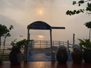 Phòng Có Giường Cỡ King Nhìn Ra Biển (King Room with Sea View)