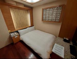 Phòng Giường đôi Hạng Tiết kiệm (Economic Double Room)