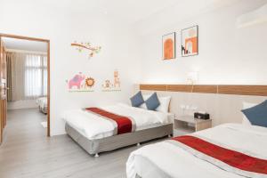 Suite Gia Đình Deluxe (Deluxe Family Suite)