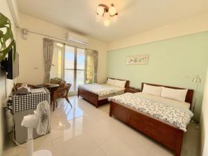 Phòng 4 Người Có Ban Công (Quadruple Room with Balcony)